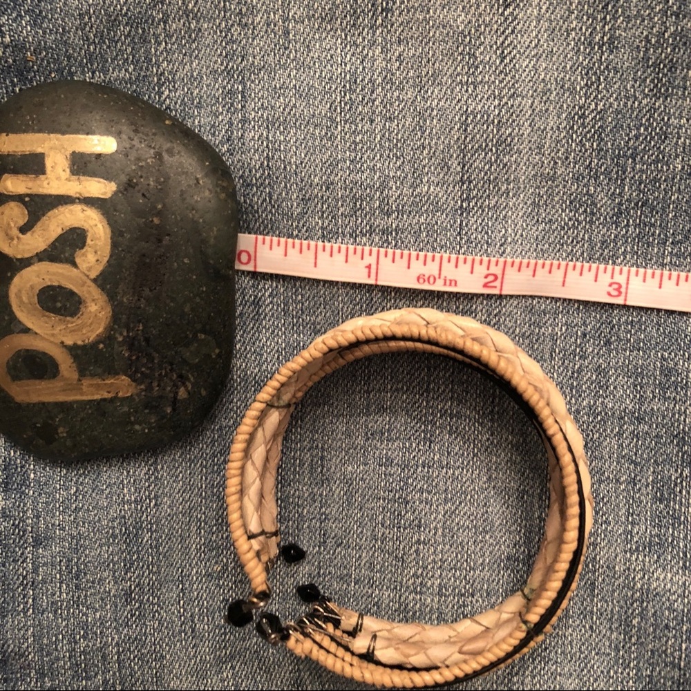 2/$13 natural woven bracelets - Picture 6 of 7